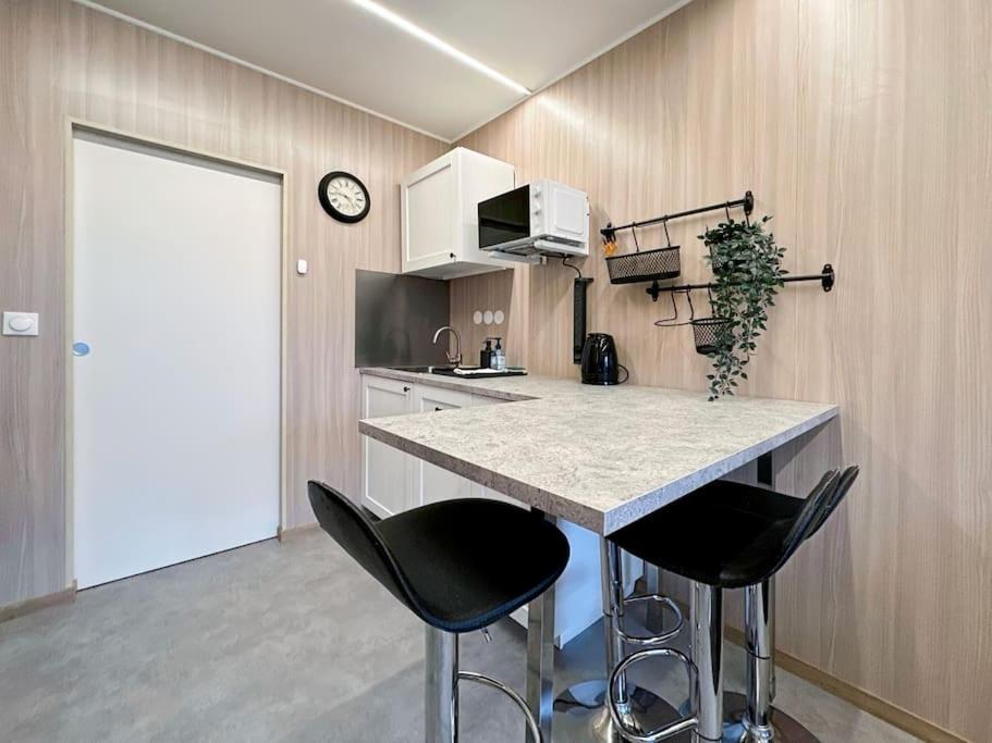 Tiny House Pour 4 A Disneyland Paris Coutevroult Bagian luar foto